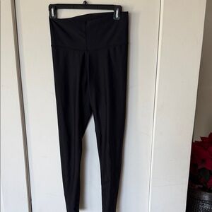 Elegant Black High-Rise Leggings